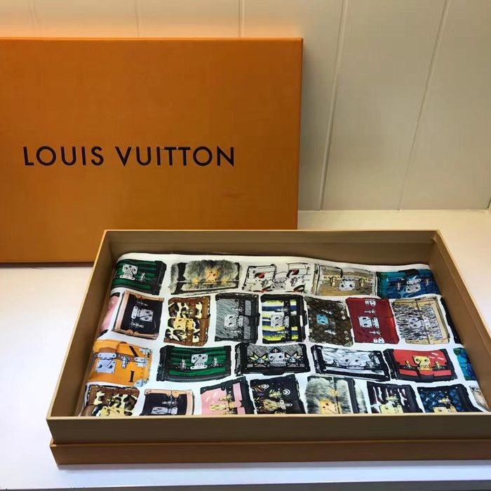 Louis Vuitton Scarf LVS00014